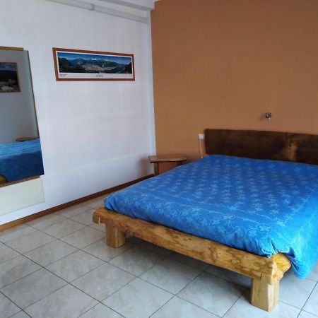 فالمادريرا B&B Il Cortile المظهر الخارجي الصورة